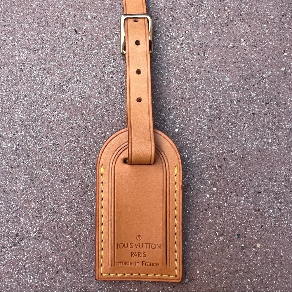 Authentic Louis Vuitton Luggage/Name Tag Small/Petite Size